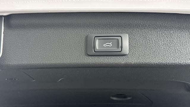 2025 Audi Q3 quattro S line Premium 45 TFSI