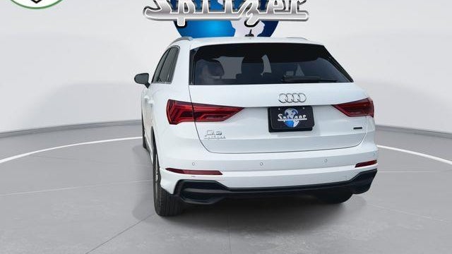 2025 Audi Q3 quattro S line Premium 45 TFSI