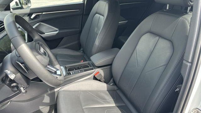2025 Audi Q3 quattro S line Premium 45 TFSI