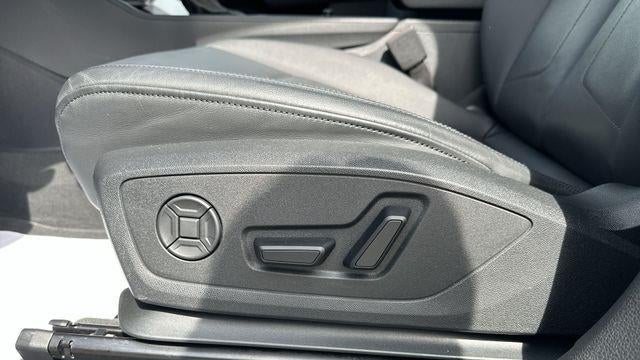 2025 Audi Q3 quattro S line Premium 45 TFSI