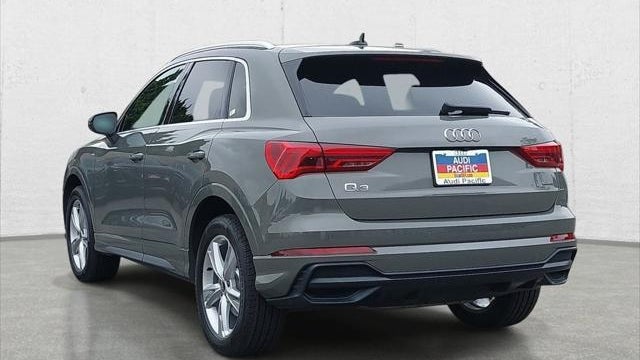 2021 Audi Q3 quattro S line Premium 45 TFSI