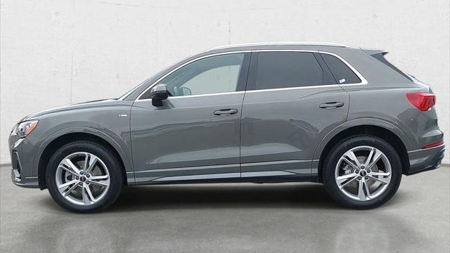 2021 Audi Q3 quattro S line Premium 45 TFSI