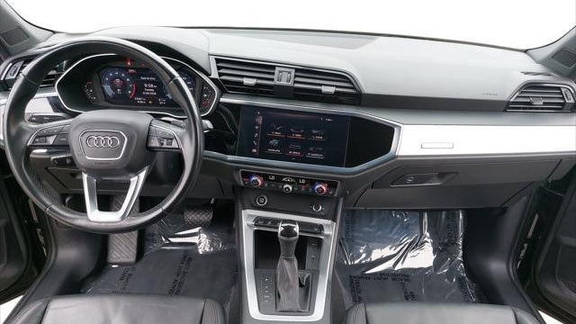 2021 Audi Q3 quattro S line Premium 45 TFSI