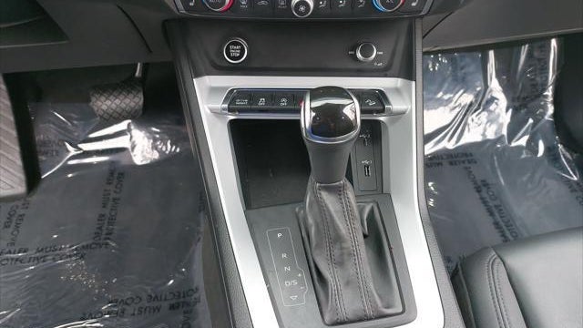 2021 Audi Q3 quattro S line Premium 45 TFSI