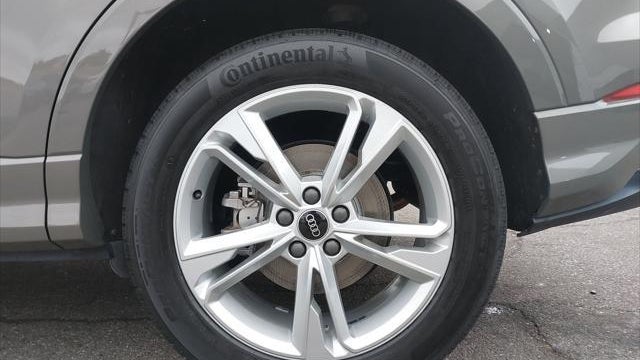 2021 Audi Q3 quattro S line Premium 45 TFSI
