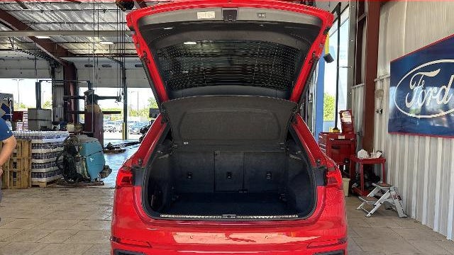 2024 Audi Q3 quattro S line Premium 45 TFSI