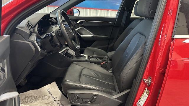 2024 Audi Q3 quattro S line Premium 45 TFSI