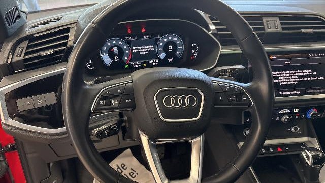 2024 Audi Q3 quattro S line Premium 45 TFSI