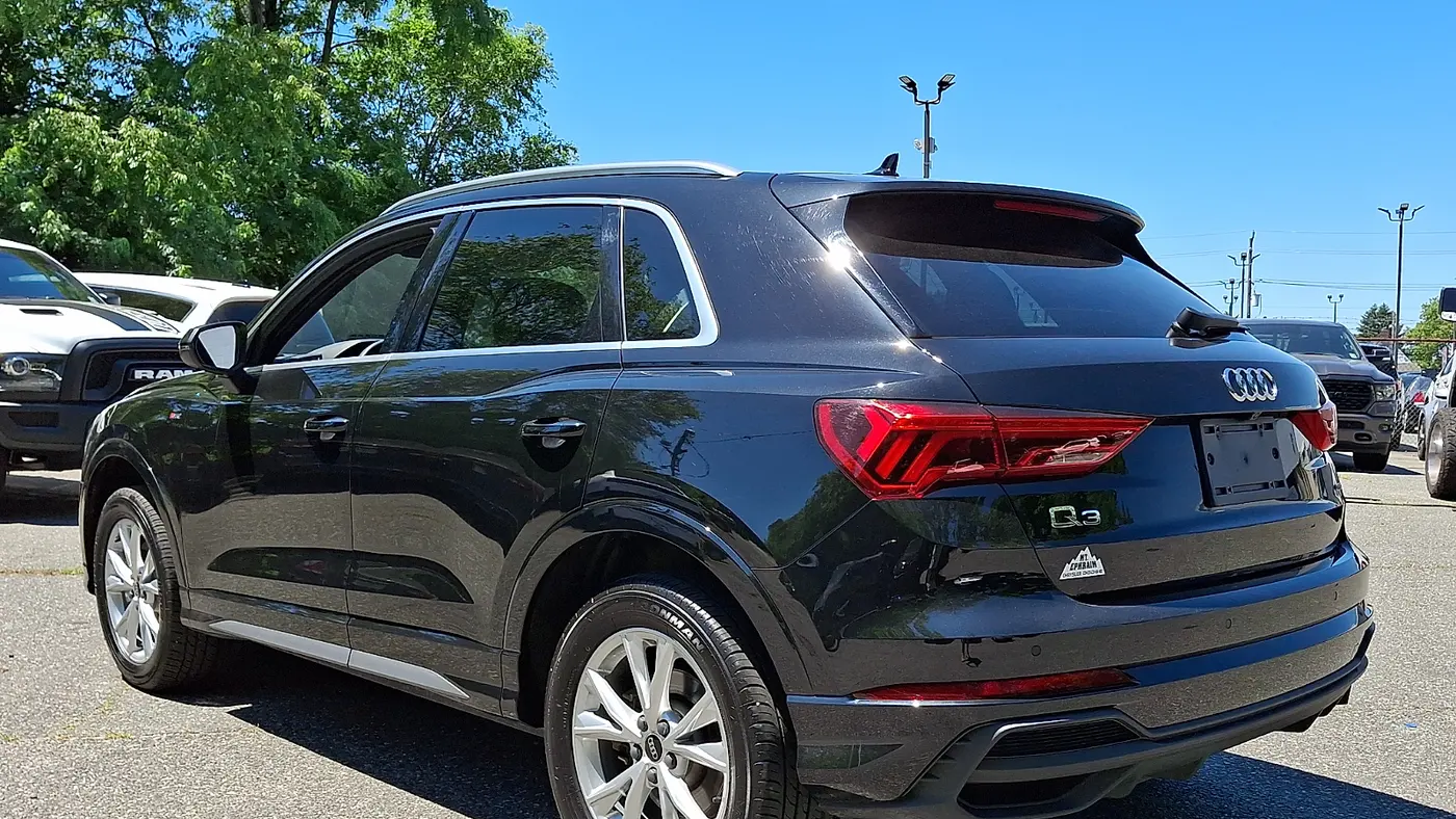 2025 Audi Q3 quattro S line Premium 45 TFSI