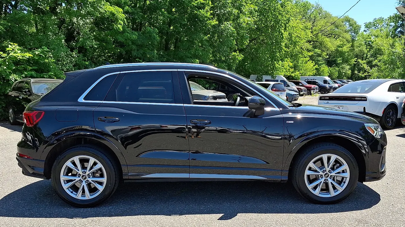 2025 Audi Q3 quattro S line Premium 45 TFSI
