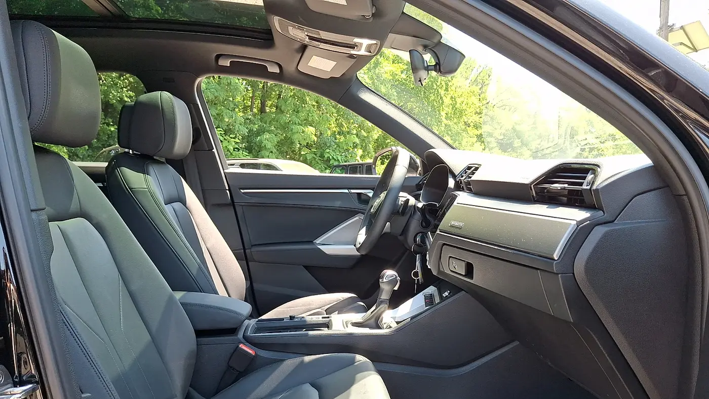 2025 Audi Q3 quattro S line Premium 45 TFSI