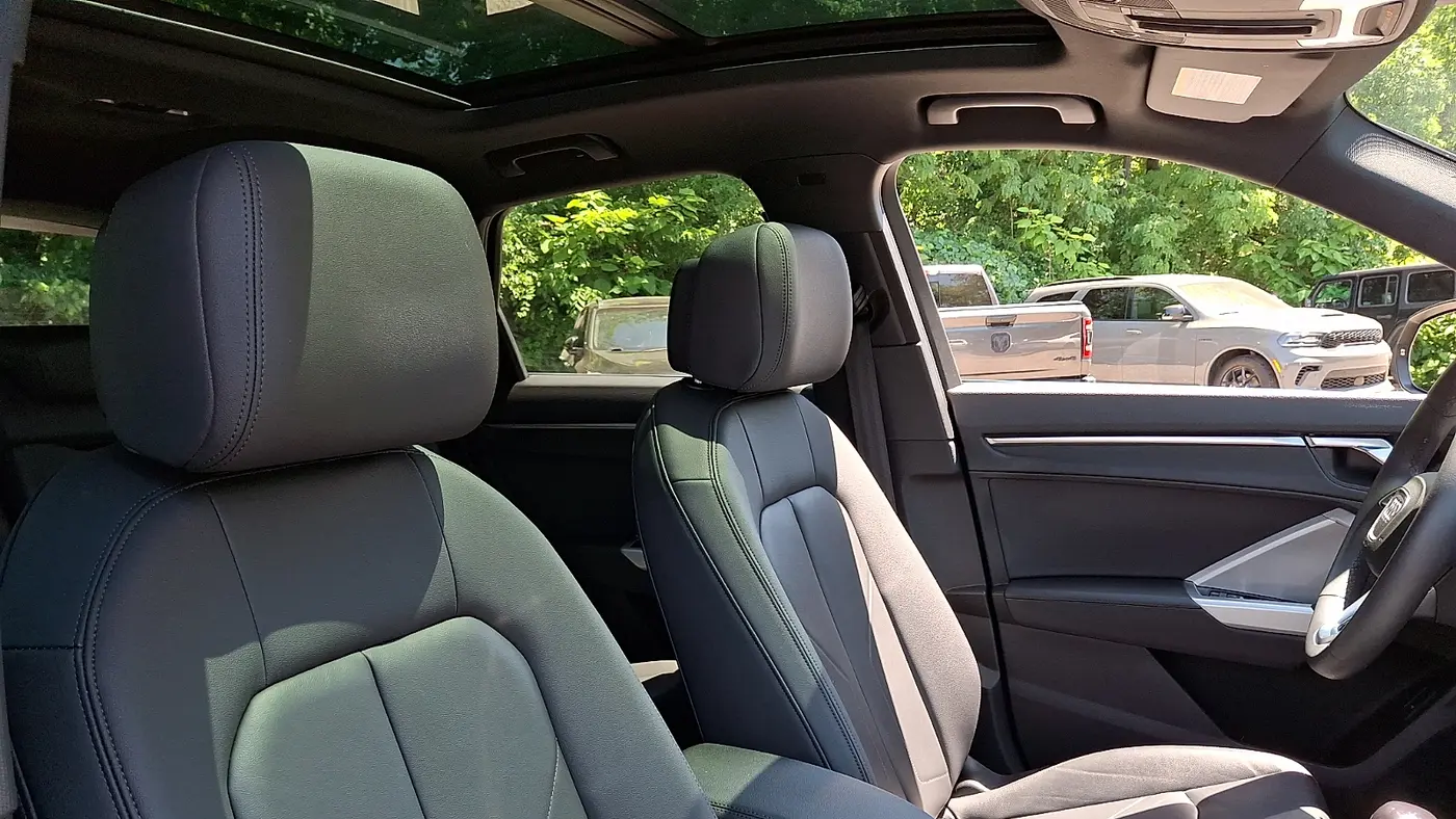2025 Audi Q3 quattro S line Premium 45 TFSI