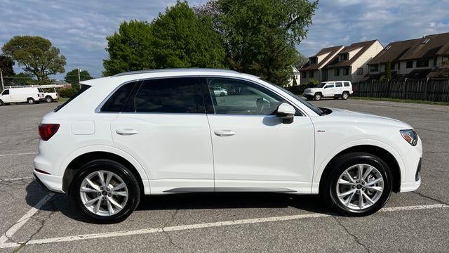 2025 Audi Q3 quattro S line Premium 45 TFSI