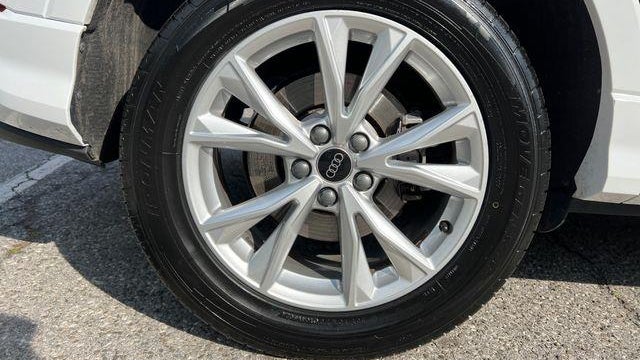2025 Audi Q3 quattro S line Premium 45 TFSI