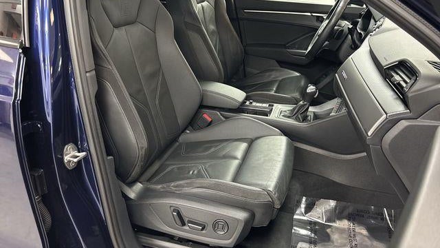 2023 Audi Q3 quattro S line Premium 45 TFSI