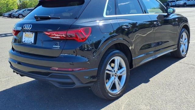 2023 Audi Q3 quattro S line Premium 45 TFSI