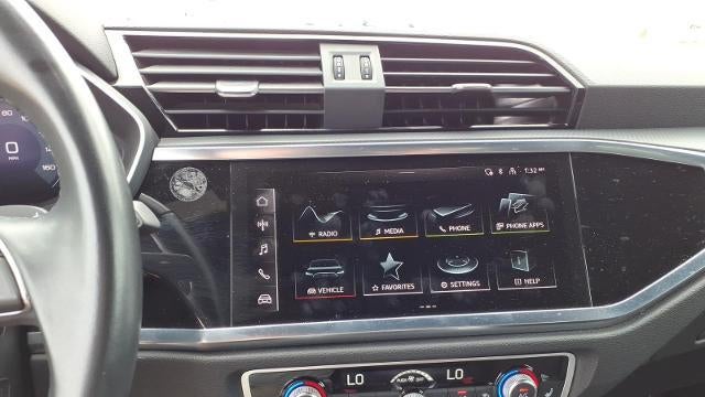 2024 Audi Q3 quattro S line Premium 45 TFSI