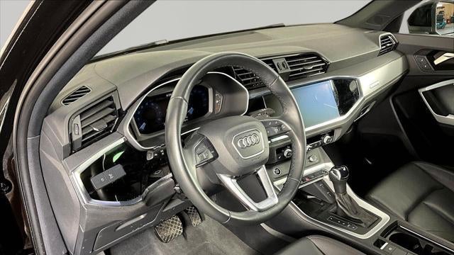 2024 Audi Q3 quattro S line Premium 45 TFSI