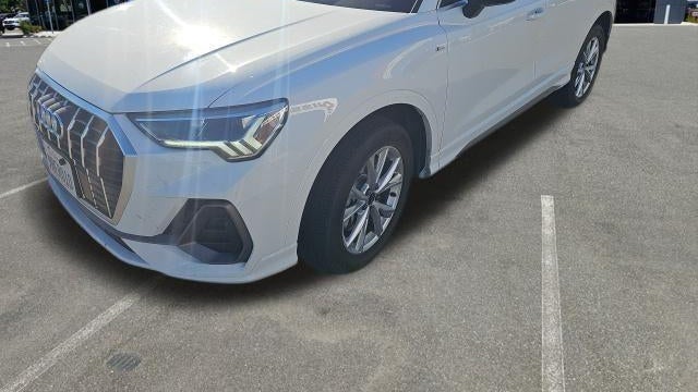 2025 Audi Q3 quattro S line Premium 45 TFSI