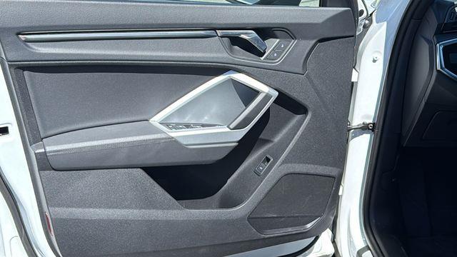 2025 Audi Q3 quattro S line Premium 45 TFSI