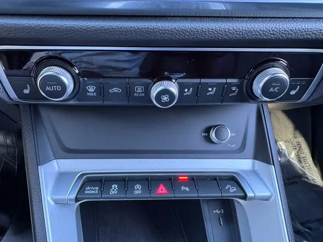 2025 Audi Q3 - $29,001