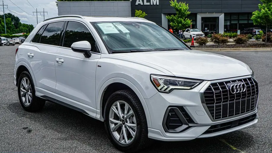 2025 Audi Q3 quattro S line Premium 45 TFSI