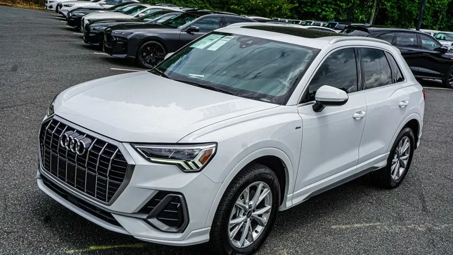 2025 Audi Q3 quattro S line Premium 45 TFSI