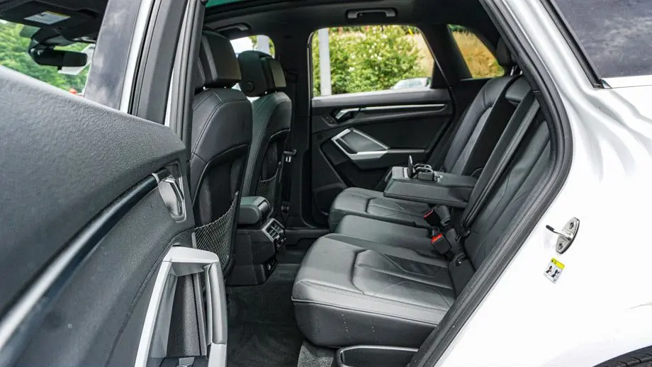 2025 Audi Q3 quattro S line Premium 45 TFSI