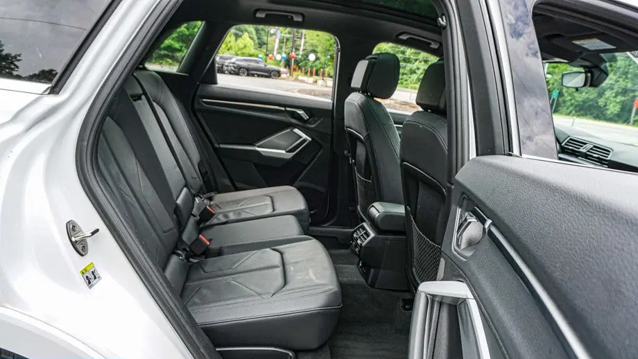 2025 Audi Q3 quattro S line Premium 45 TFSI