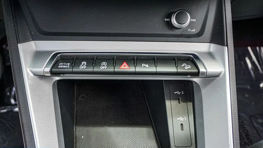2025 Audi Q3 quattro S line Premium 45 TFSI