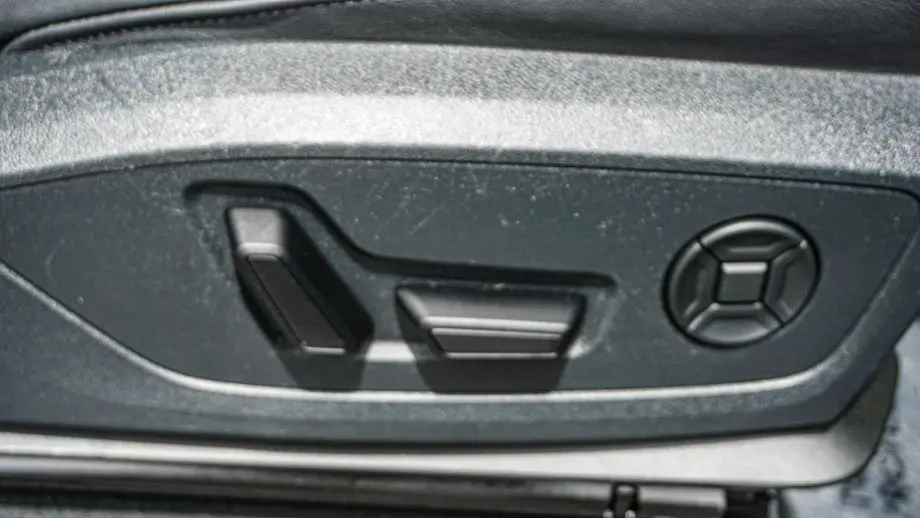 2025 Audi Q3 quattro S line Premium 45 TFSI