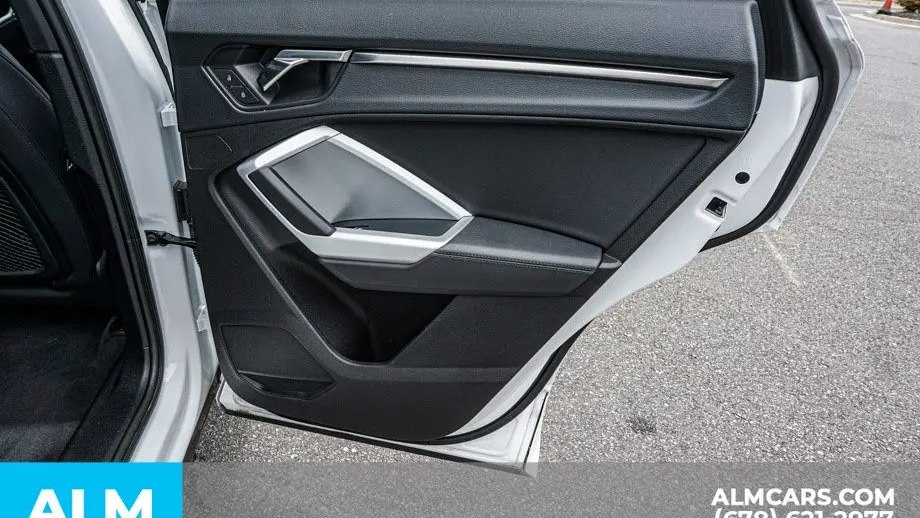 2025 Audi Q3 quattro S line Premium 45 TFSI