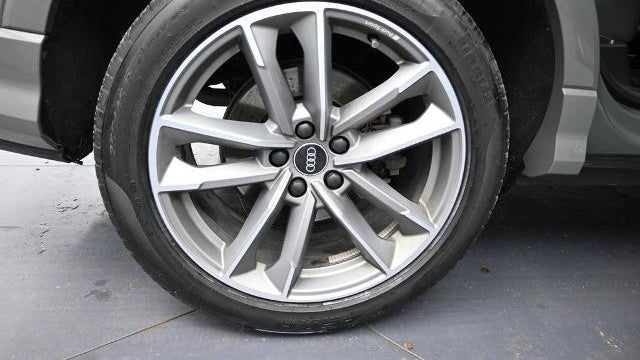 2025 Audi Q3 quattro S line Premium 45 TFSI