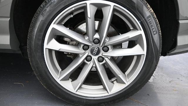 2025 Audi Q3 quattro S line Premium 45 TFSI