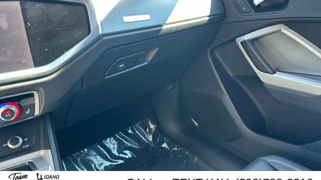 2022 Audi Q3 quattro S line Premium 45 TFSI