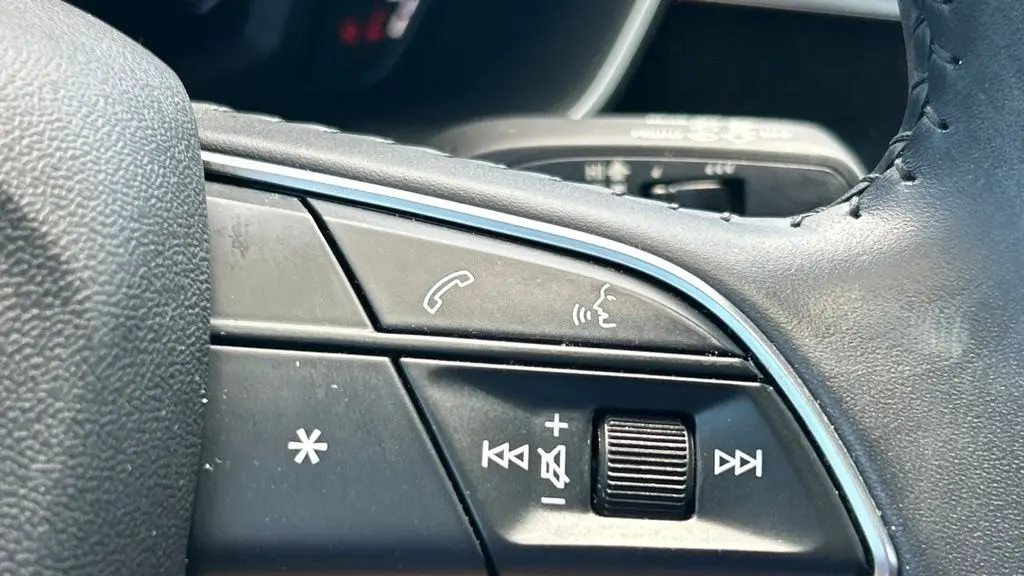 2020 Audi Q3 quattro S line Premium 45 TFSI
