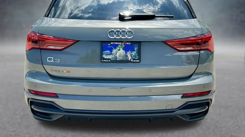 2020 Audi Q3 quattro S line Premium 45 TFSI