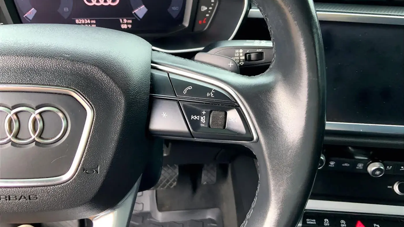 2021 Audi Q3 quattro S line Premium 45 TFSI