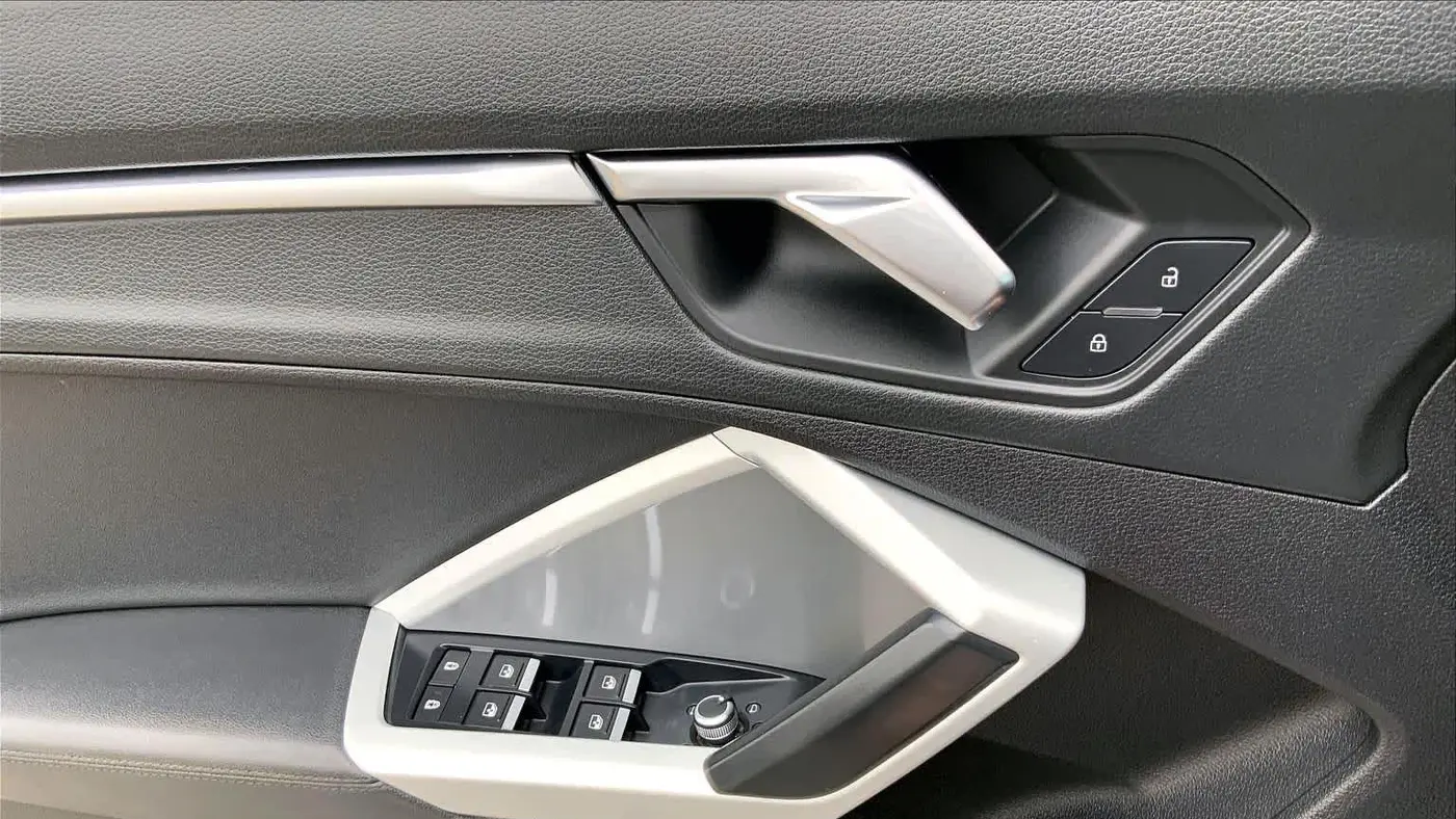 2021 Audi Q3 quattro S line Premium 45 TFSI