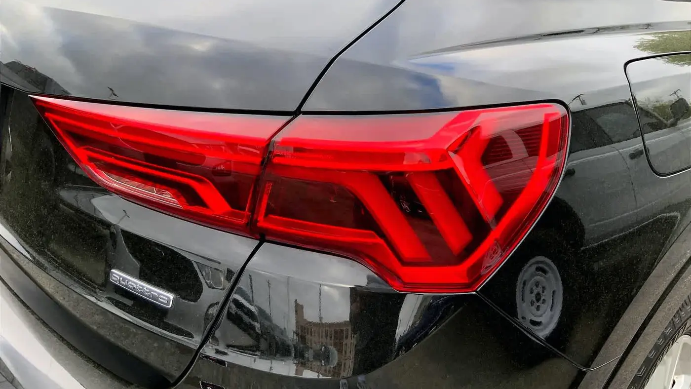 2021 Audi Q3 quattro S line Premium 45 TFSI