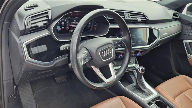 2022 Audi Q3 quattro S line Premium 45 TFSI