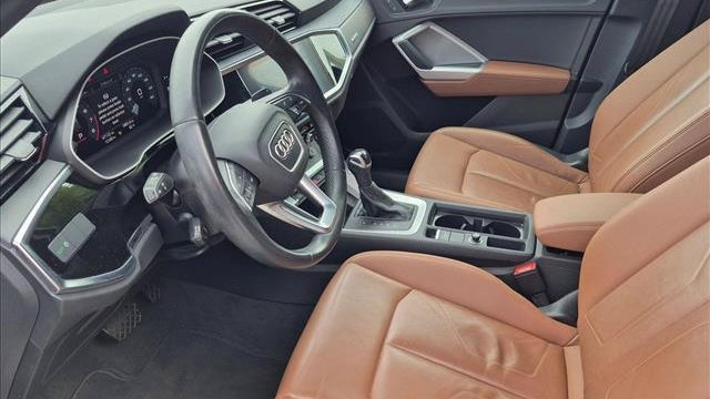 2022 Audi Q3 quattro S line Premium 45 TFSI
