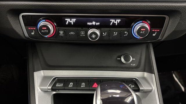 2023 Audi Q3 quattro S line Premium 45 TFSI