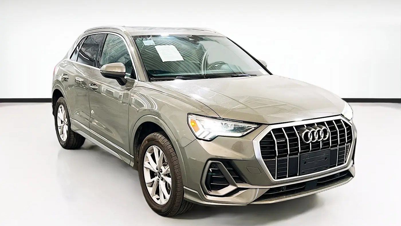 2023 Audi Q3 quattro S line Premium 45 TFSI