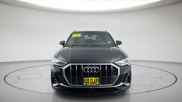 2023 Audi Q3 quattro S line Premium 45 TFSI