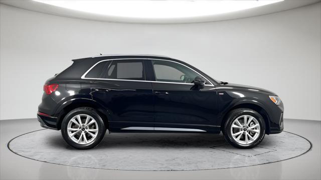 2023 Audi Q3 quattro S line Premium 45 TFSI