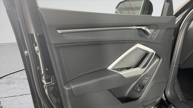 2023 Audi Q3 quattro S line Premium 45 TFSI