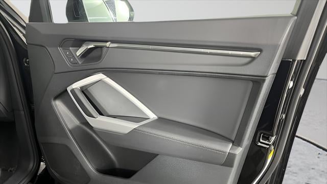 2023 Audi Q3 quattro S line Premium 45 TFSI