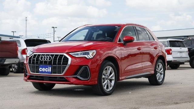 2024 Audi Q3 quattro S line Premium 45 TFSI