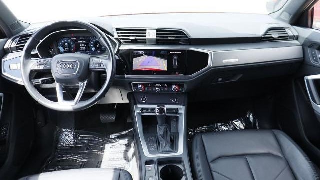 2024 Audi Q3 quattro S line Premium 45 TFSI